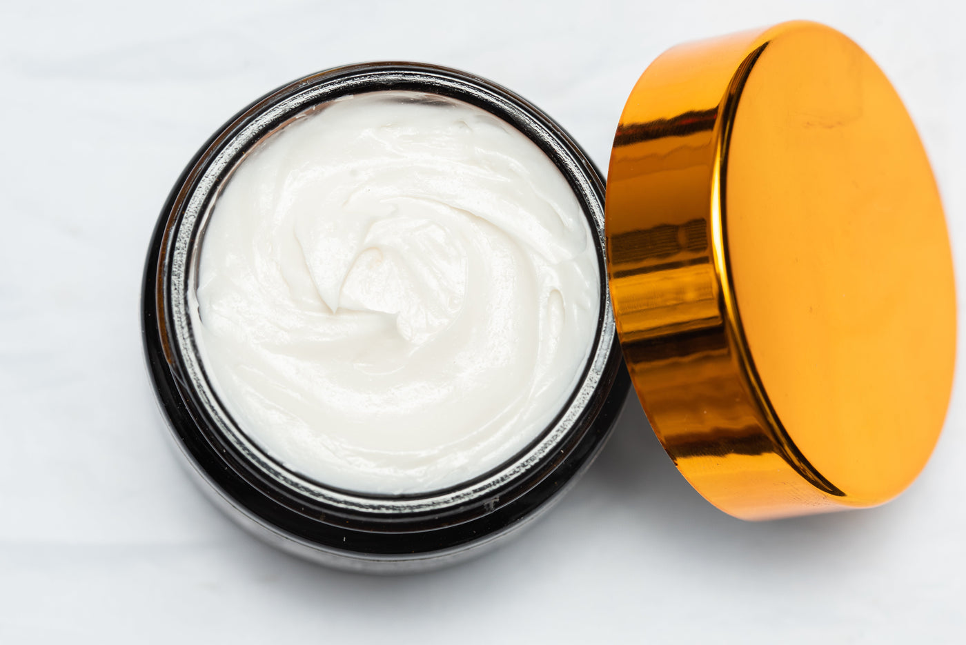 DAY BRIGHTENING CREAM